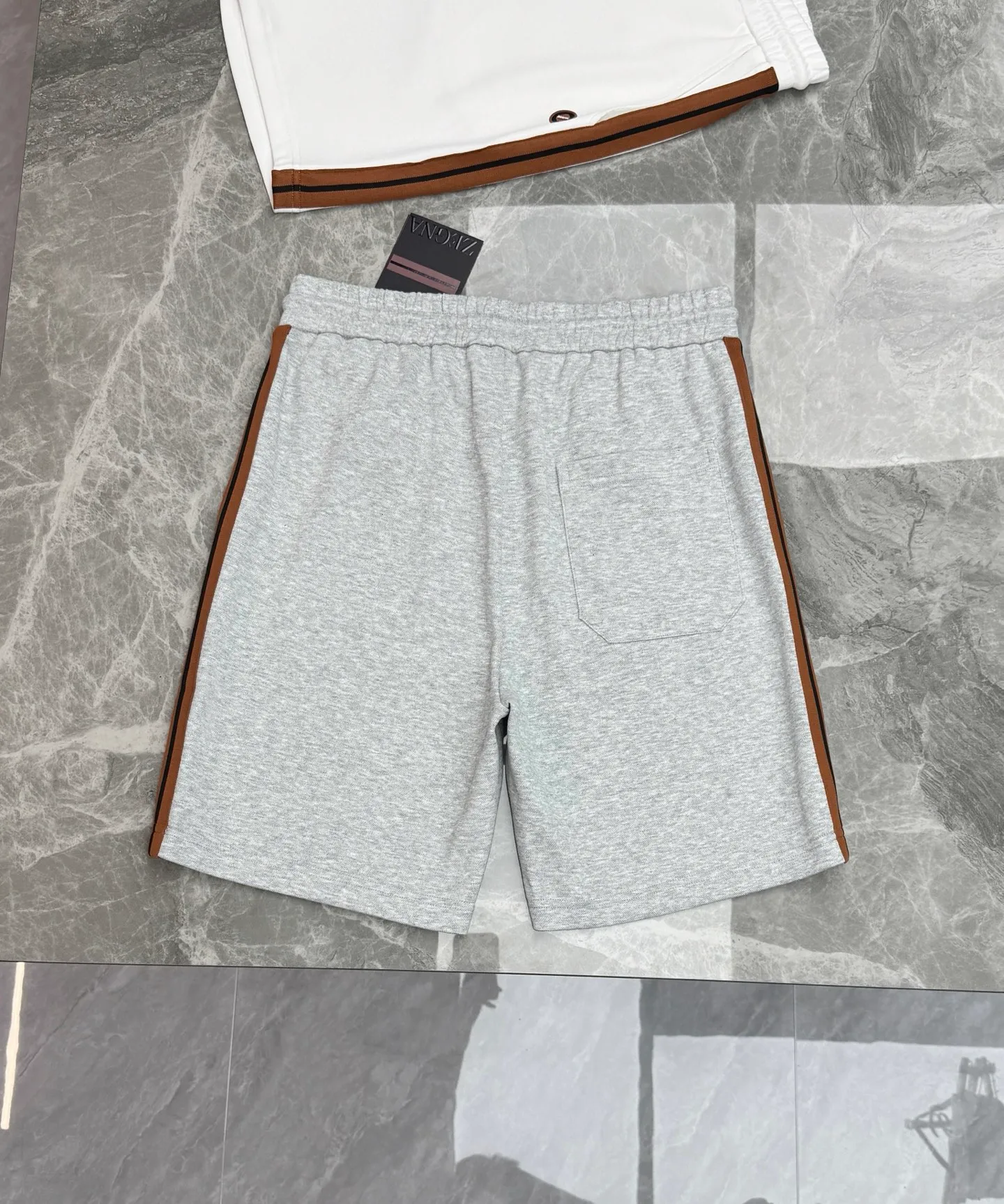 。 190 ⚜️ZEGNA . Black Classic Brown . . . Breathable， ! + ， ， ， . OK， ， ， 。 ， 。 T Sneakers， get ! ！ ：Black.Gray.White.Sizes：M-3XL（S ）175/145 L